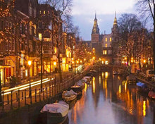 Cargar imagen en el visor de la galería, Diamond Painting - Orilla del Canal