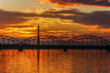 Cargar imagen en el visor de la galería, Pintar Por Números - Puente En La Puesta Del Sol - Figuredart - Ciudades